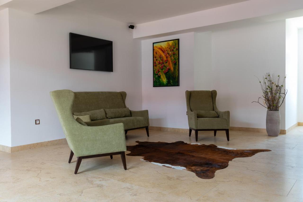Terra Penzion Jasova Ngoại thất bức ảnh